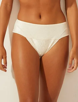 Braga de bikini culotte lisa - Agua de coco - FashionsVida