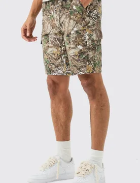 Herren Wald-Camouflage Cargo-Shorts mit festem Bund, entspannte Passform Khaki Größe 34 - boohooMAN - FashionsVida