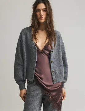 Soft Knit Cardigan (Size: ) - Pull&bear - FashionsVida