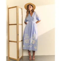 Vestido midi de rayas con broderie con calados
