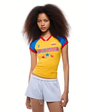T-Shirt Col En V Colombie Fifa World Cup™ L Jaune - Bershka - FashionsVida