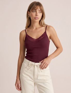 Top con modal e pizzo sullo scollo - maroon