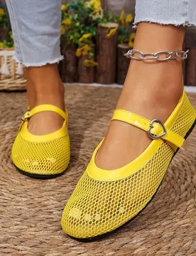 Zapatos planos tipo Mary Jane de malla para mujer, transpirables con diseño de punta redonda hueca y hebilla, ligeros y cómodos para uso casual diar - Shein - FashionsVida