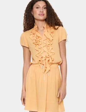Women's Elli Short Sleeve Ruffles Blouse in Peach Size: 2XL - Peach - Size: 2XL - Saint tropez - FashionsVida