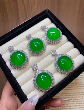 New Jade Pendant, High Ice Emerald Green Cabochon Inlaid Necklace, Luxury Fashion Charm Jewelry for Women - Aliexpress - FashionsVida