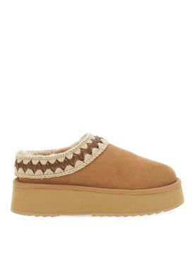 Pantofole in pelle scamosciata con plateau