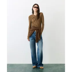 Camiseta manga larga de mujer con escote cruzado