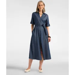 Vestido camisero largo con cinturón cierre con botones en el frente y cinturón del mismo tejido para anudar en la cintura