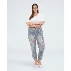 Vaqueros de mujer barrell con estampado floral cierre con 4 botones y cremallera delante elástico en cintura detrás