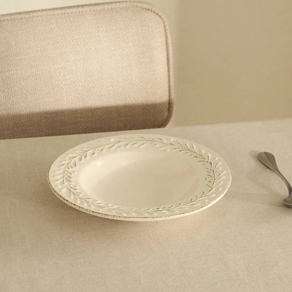 Plato hondo pintado a mano Emma - El Corte Inglés - FashionsVida