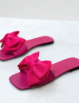 Sandalias planas con punta cuadrada para mujer, versátiles sandalias de playa de verano para damas, antideslizantes - Shein - FashionsVida