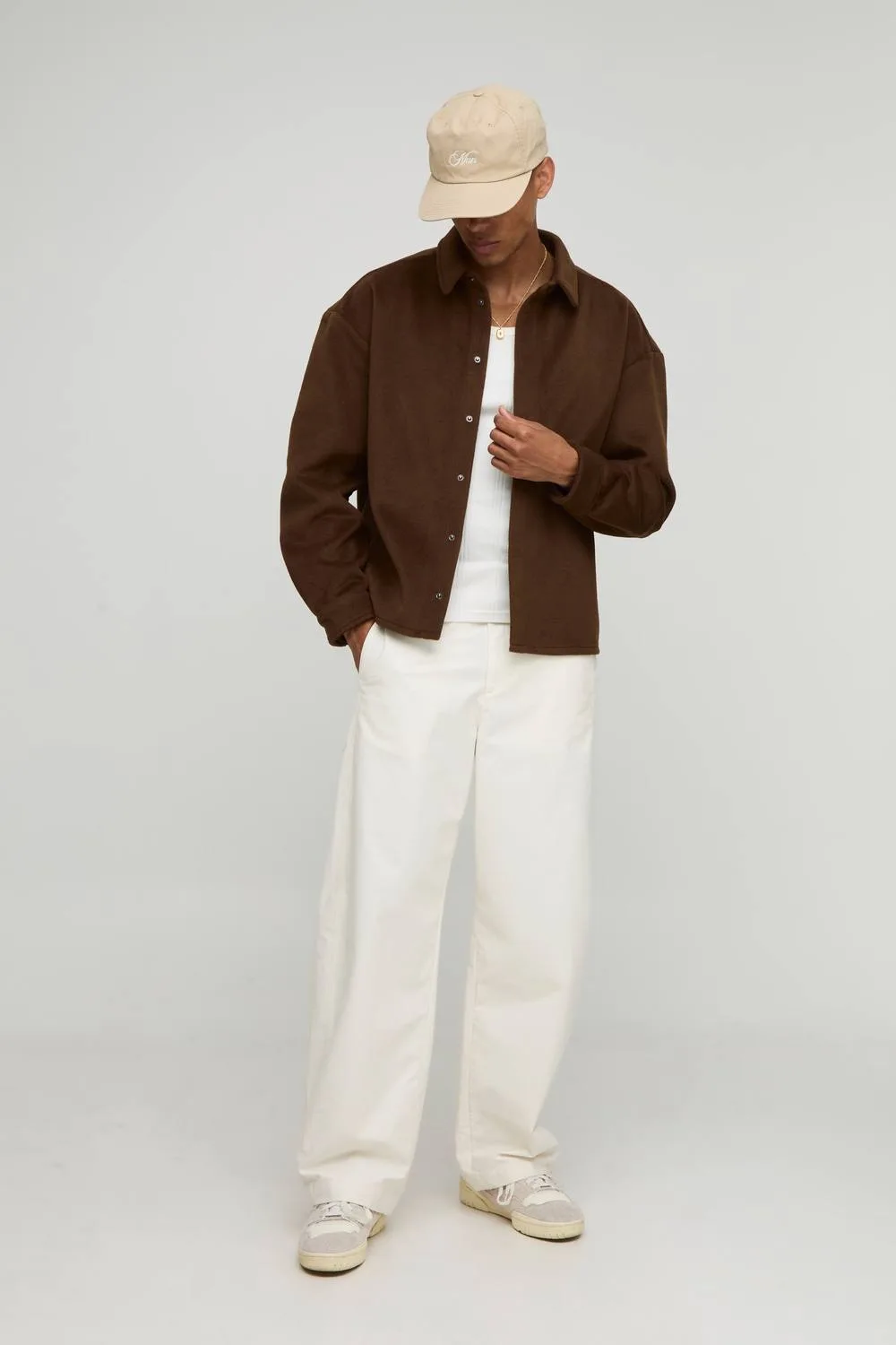 Herren Oversized Melton Overshirt Chocolate Größe XS - boohooMAN - FashionsVida