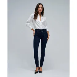 Vaqueros de mujer secret chino push in skinny