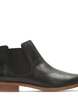 Taylor Shine Black Leather Chelsea Boots - Black - Size: 3-Standard Fit - Clarks - FashionsVida