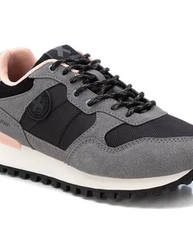 Zapatilla de mujer con cordones - XTI - FashionsVida