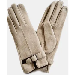 Guantes de mujer hechos de material de punto
