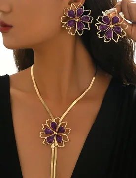 Set de 3 piezas de joyería de verano con collar + aretes con flores huecas y coloridas de estilo bohemio para mujeres, adecuado para uso casual, play - Shein - FashionsVida