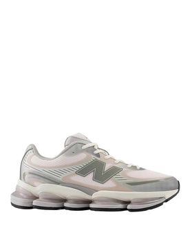 New Balance Sneakers Beige