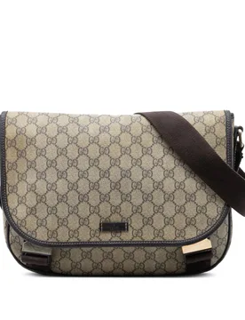 GG Supreme Crossbody - Gucci - FashionsVida