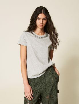 T-shirt ajusté avec broderie de cabochons