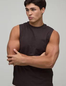 Herren Schmal Geschnittenes Slub-Trägershirt Chocolate Größe Small - boohooMAN - FashionsVida