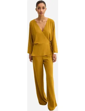 Blusa de mujer en tejido y corte recto - Bimani - FashionsVida