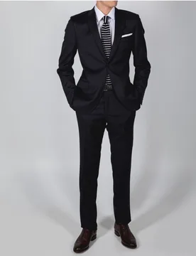 Traje de hombre soft slim de lana virgen en - Wickett Jones - FashionsVida