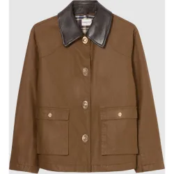 Parka de mujer corta encerada con cuello de piel desmontable