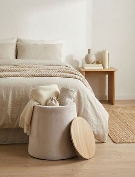 Pouf-tavolino in velluto con funzione contenitore - beige