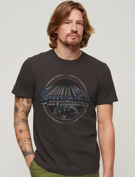 Superdry Herren T-shirt mit Rockband-grafik Dunkelgrau - Größe: Xxl - 44.99 - FashionsVida
