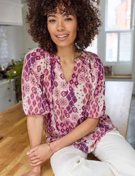 Women's Printed Short Sleeve Blouse in Ecru Size: 14 - Ecru - Size: 14 - Cotton Traders - FashionsVida