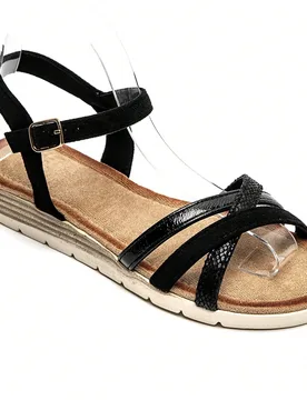 Sandalias planas, con correas en forma de media luna, hebilla ajustable - Cómodas y de moda, esenciales para el verano - Shein - FashionsVida