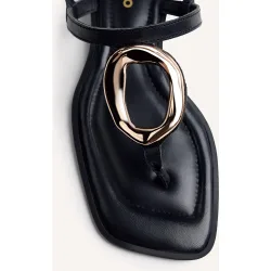 Sandalias de dedo de mujer de piel metalizada con joya