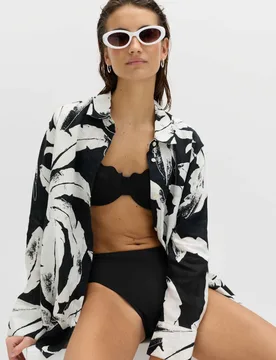 Sculpt High Waisted Bikini Bottoms Black female - M&S - FashionsVida