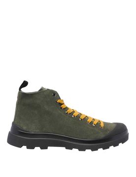 Panchic Sneaker