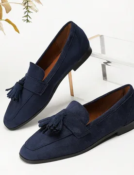 Mocasines planos de punta cuadrada con flecos y colgante floral de ante azul elegante para mujer, regalo del Día de la Madre para otoño/invierno - Shein - FashionsVida