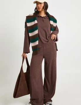 Womens Crinkle Rib Henley Button Shirt & Trouser Co Ord - Chocolate - Size 6 Uk - Boohoo - FashionsVida