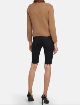 Camel Hair Crew Neck Jumper - Saint Laurent - FashionsVida