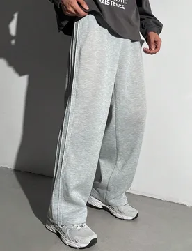 Pieza Pantalón de chándal casual y holgado con pliegues largos en estilo universitario retro, para adolescentes, ideal para uso casual, fiesta de bi - Shein - FashionsVida