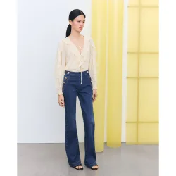Pantalón denim de mujer flare botonadura