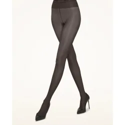Panty de 40D con brillo y puntera invisible