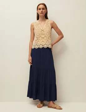 Top calado de mujer con escote pico y sin mangas - System Action - FashionsVida