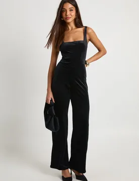 Womens Velvet Square Neck Wide Leg Jumpsuit - Black - Size 8 Uk - Boohoo - FashionsVida