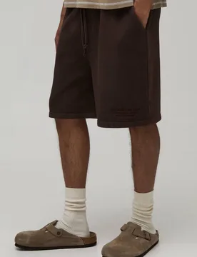 Herren Normal Geschnittene Gewaschene Shorts Mit Stickerei Chocolate Größe Small - boohooMAN - FashionsVida