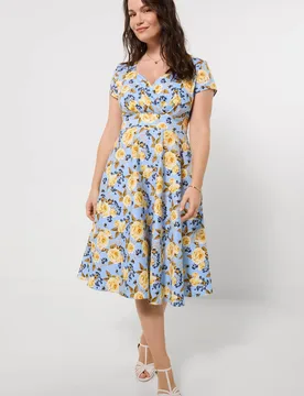 Women's Printed Cotton Sateen Dress with Sweetheart Neckline & Belt in Blue Size: 20 - Blue - Size: 20 - Joe browns - FashionsVida
