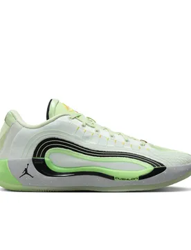 Basketballschuhe Luka 4 - Vert - male - Size: 39