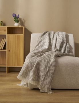 Coperta con motivo e frange - grigio chiaro