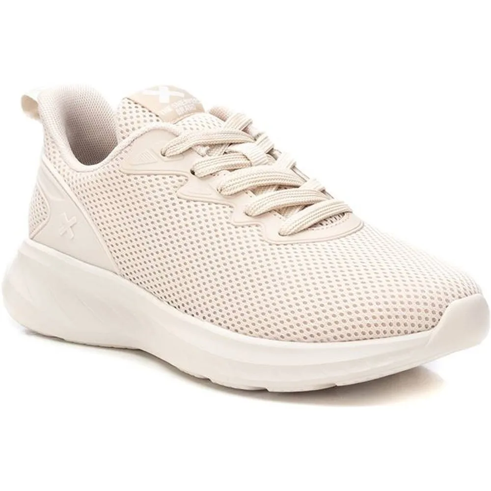 Zapatillas deportivas de mujer con cordones elásticas - XTI - FashionsVida
