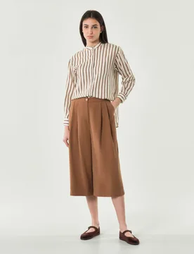 Pantalone cropped cuoio in misto viscosa con pince frontali - Hlo! - FashionsVida