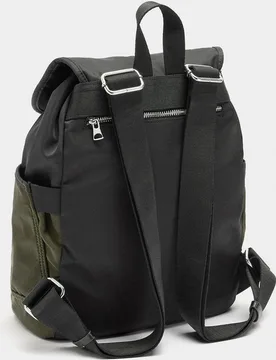 Mochila de mujer con varios compartimentos y cierre de cordón - Parfois - FashionsVida